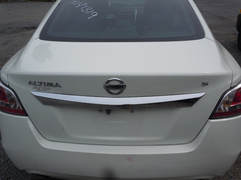 2013-2015 Nissan Altima Sedan Rear Trunk Deck Lid W/O Spoiler or Camera OEM QAB