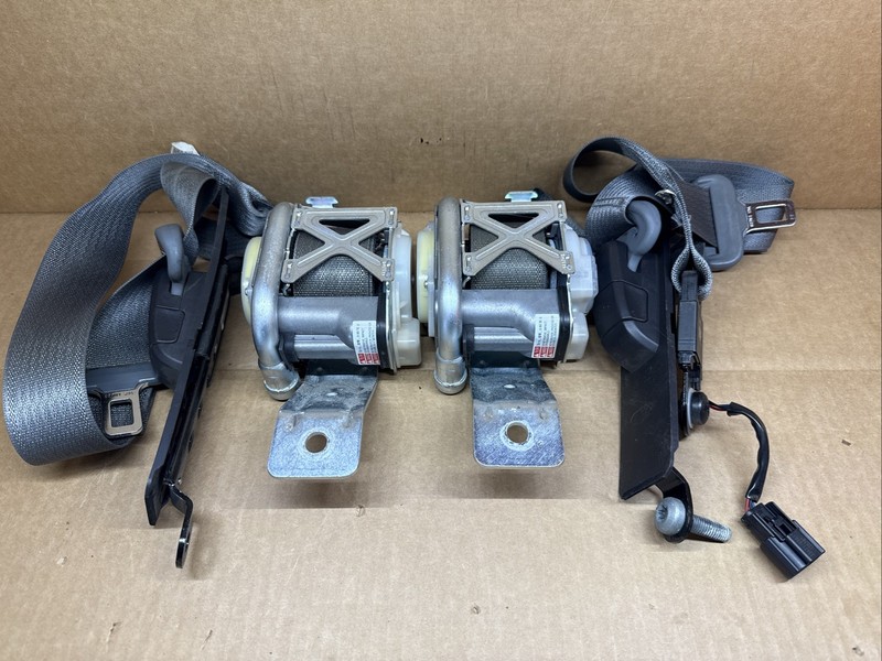 09-14 F-150 F150 Crew Cab Front Left Right Seat Belt Seatbelt Retractor Gray Set