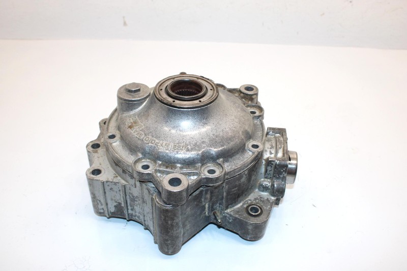 84 Honda Fourtrax 200 Trx200 A Oem Rear Gear Case No Bolts 41300-VM5-000 AH33