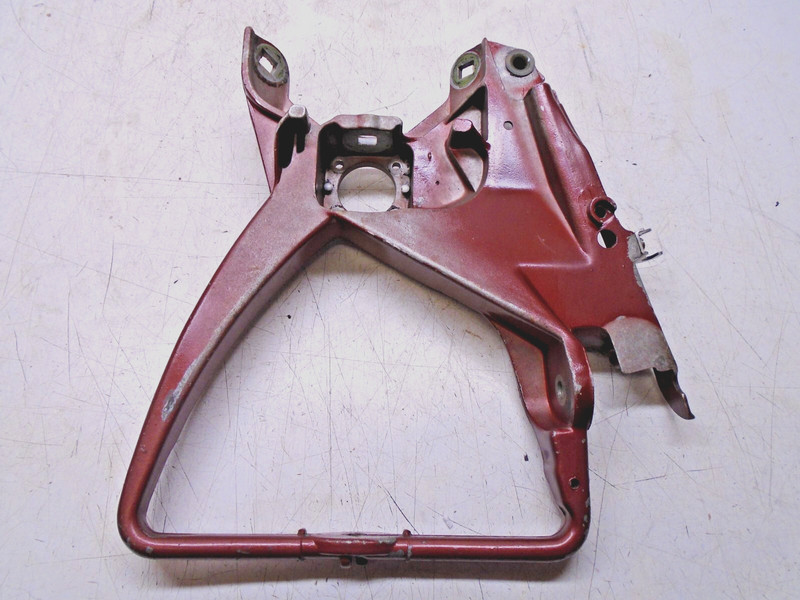 Q1 Johnson Evinrude Outboard Steering Bracket 0376911 376911