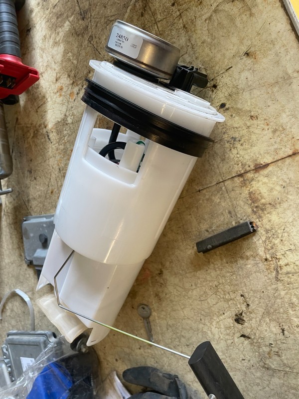 97-99 DODGE DAKOTA OEM FUEL PUMP SENDING UNIT ASSEMBLY