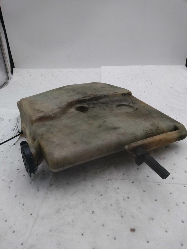 2000 Pontiac Grand Prix Engine Coolant Reservoir White OEM 10318741 Used