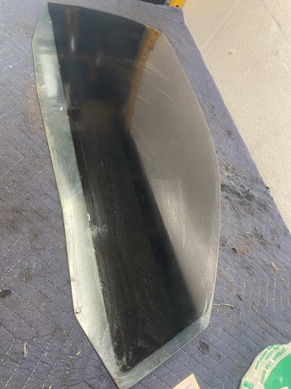 2000 Volkswagen Golf 2 Door VR6 Right Door Glass OEM