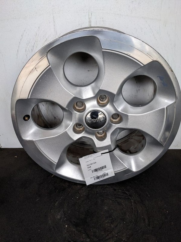 Wheel 18x7-1/2 5 Hole Silver Fits 13-15 WRANGLER 1179380