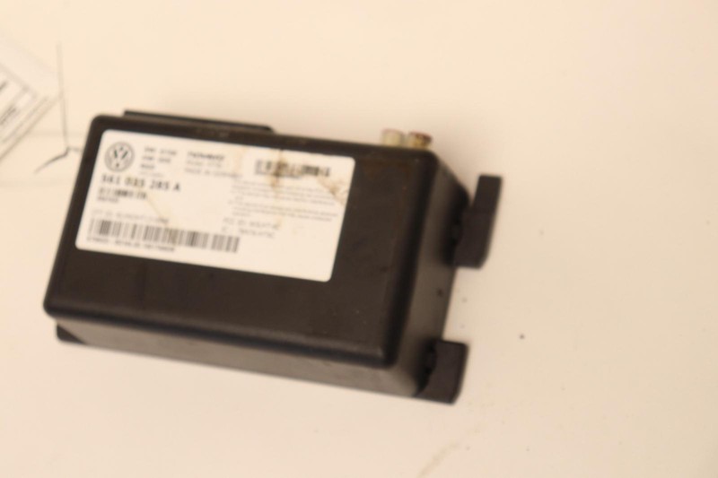 2014-2015 VOLKSWAGEN VW BEETLE NAVIGATION SYSTEM CONTROL MODULE UNIT OEM