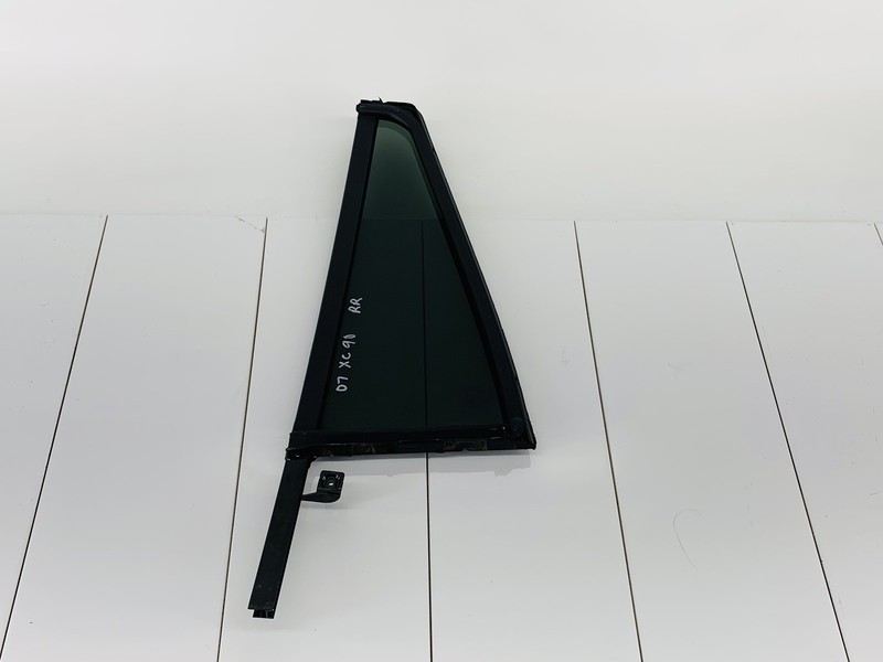 03-14 VOLVO XC90 REAR RIGHT PASSENGER SIDE DOOR QUARTER WINDOW GLASS OEM