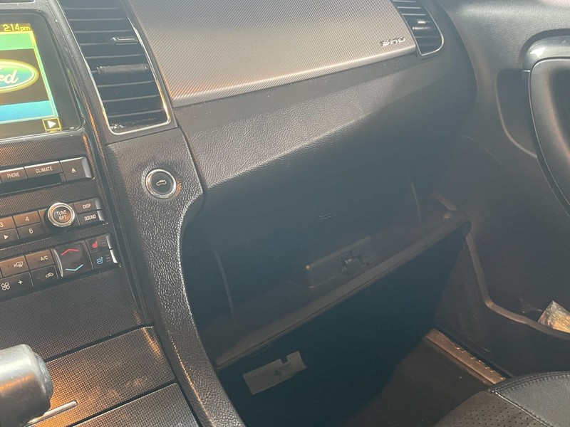2010-2014 Ford Taurus Glove box assembly with latch Black Storage compartment