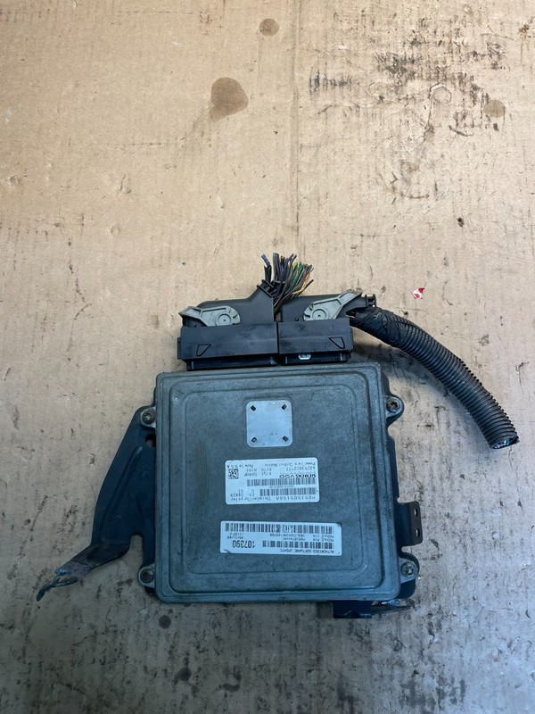 2009 Dodge Avenger Sebring 2.4L Engine Computer ECM ECU p05187404ac T2731 DG