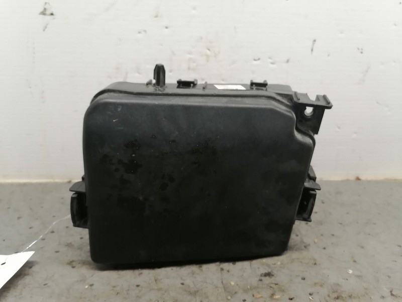 Fuse Box Engine US Market California Emissions Fits 14-16 FORTE 1453870