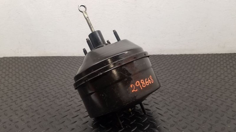 1994 Mazda B4000 Power Brake Booster OEM ZZN043800