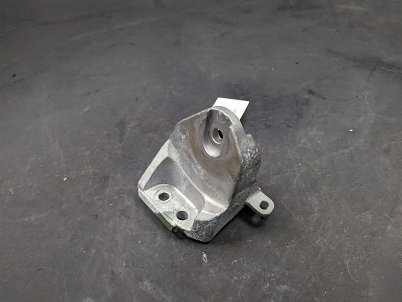 Transmission Mount Bracket 2023 Infiniti QX60 Sensory 2022