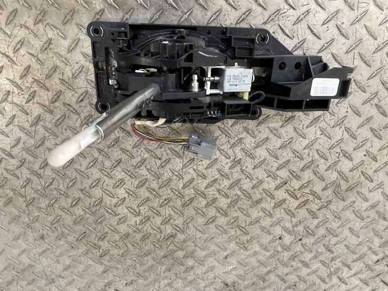 2011 2012 2013 2014 Ford Edge Shift Shifter Gear Lever Selector