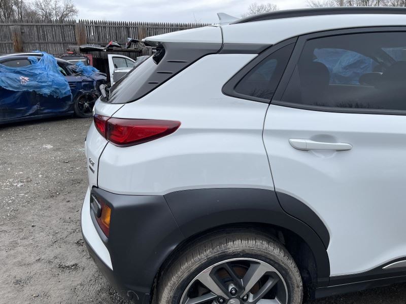 2018-2023 HYUNDAI KONA RIGHT QUARTER PANEL WHITE PC:P6W AWD 112K -LIMITED- 55691