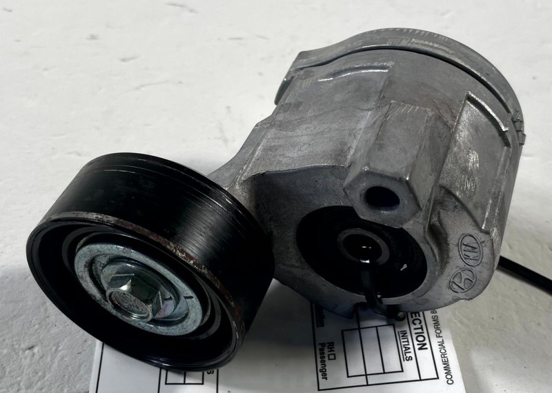 2022-26 HYUNDAI TUCSON GAS ENGINE BELT TENSIONER PULLEY 2.5L 252812S000 # 112022