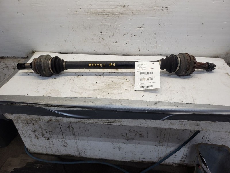 Passenger Right Axle Shaft Rear Sedan 3.8L Fits 12-14 GENESIS 1669257