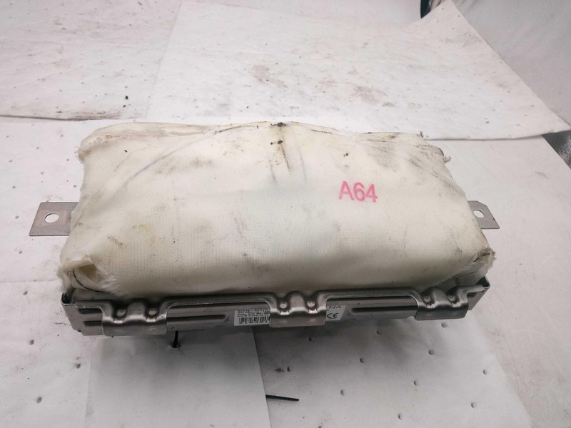 Used Right Instrument Panel Air Bag fits: 2018 Toyota C-hr Turkey built front pa
