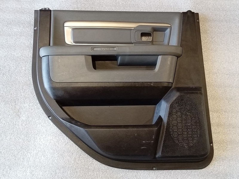 2013-2018 Dodge Ram 1500 2500 Rear Interior Door Panel Left Driver Side