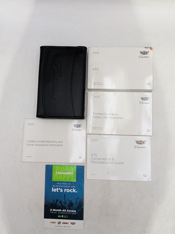 2020 Cadillac XT5 Owners Manual With Navigation System & Case Free Shipping