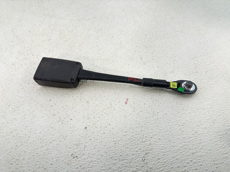 2016-2023 Chevrolet Malibu Front Left Driver Seat Belt Buckle OEM