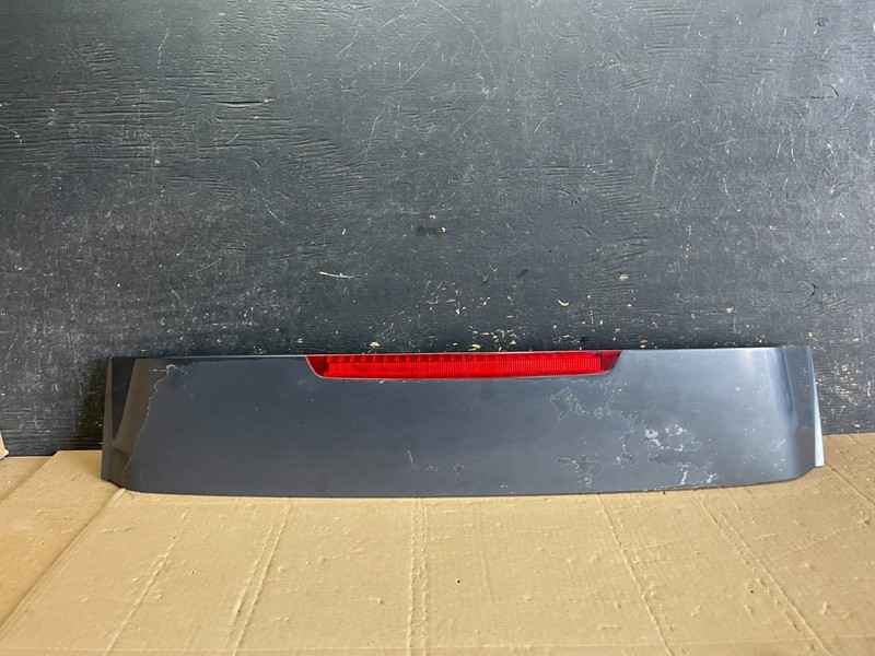 2005 to 2011 Hyundai Accent Trunk Lid Hatch 3rd Brake Light Spoiler AA8866 DG