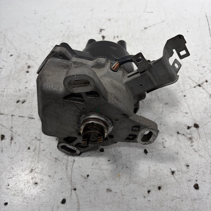 96-00 Honda Civic HX Distributor Assembly D4T94-05 30100-P2M-A01 OEM