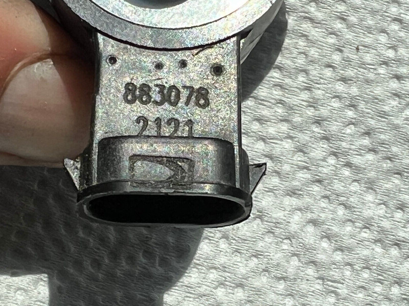 Mercury Mariner 135-225 Hp Outboard 883078A4 Air Injector w/blue dot FRESHWATER!