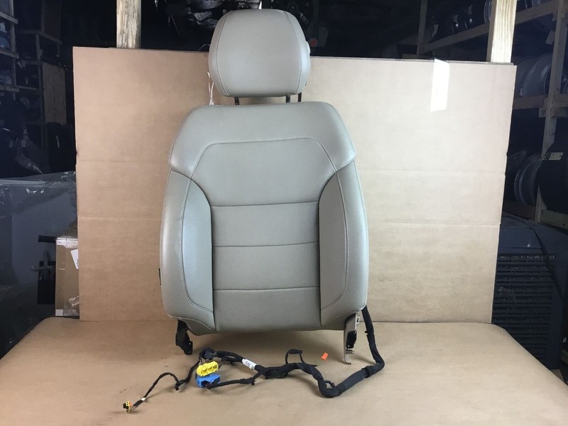 Mercedes ML350 W166 2013 Front Right Upper Seat Headrest Cushion 12-15 ;:M