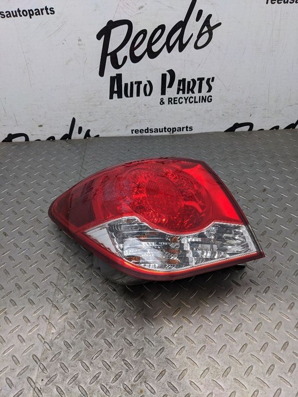 Driver Tail Light VIN P 4th Digit Limited Fits 11-16 CRUZE 1154931