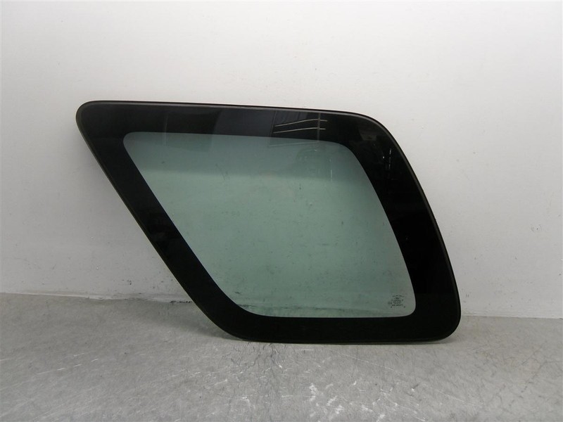 2001 FORD ESCAPE DRIVER SIDE TINTED QTR GLASS OEM 284-05608BL