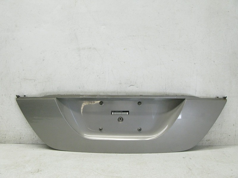 03-09 MERCEDES W209 CLK500 CLK320 CLK350 TRUNK LICENSE PLATE PANEL TRIM 103020