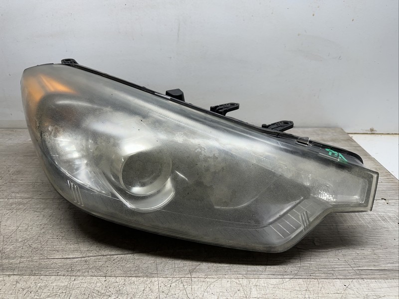 AA3948000DG I 14 - 16 Kia Forte Headlight Right Passenger Side RH Xenon HID OEM