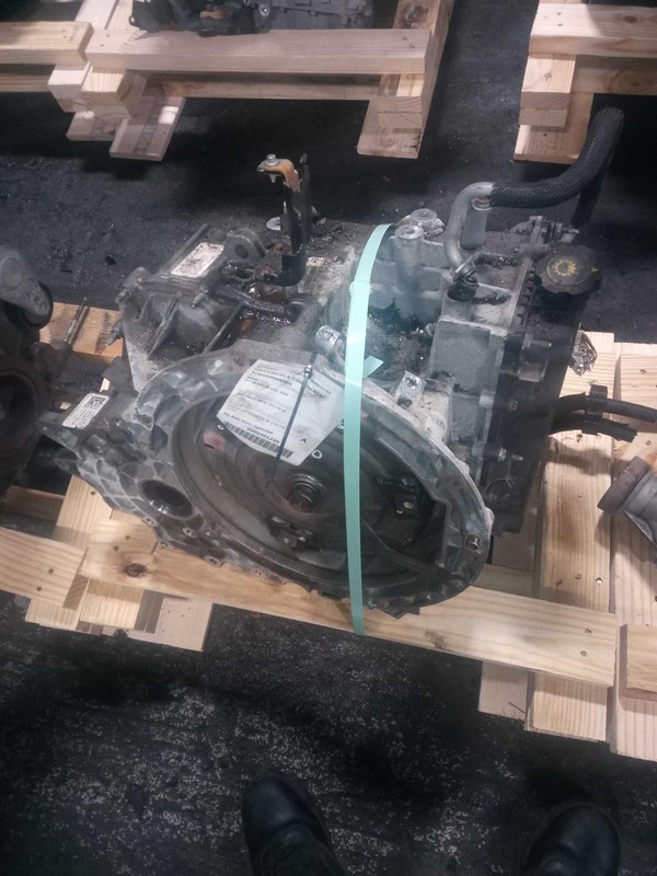 2017 Lincoln Continental Automatic Transmission Assembly 83K Miles OEM Black