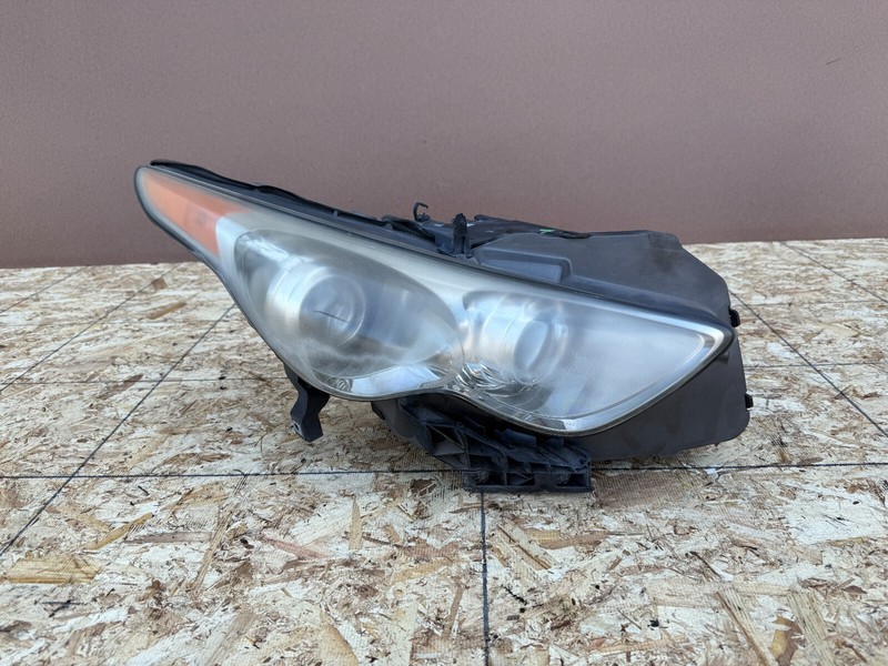INFINITI FX35 FX37 QX70 09-17 OEM RIGHT PASSENGER XENON HID HEADLIGHT ASSEMBLY