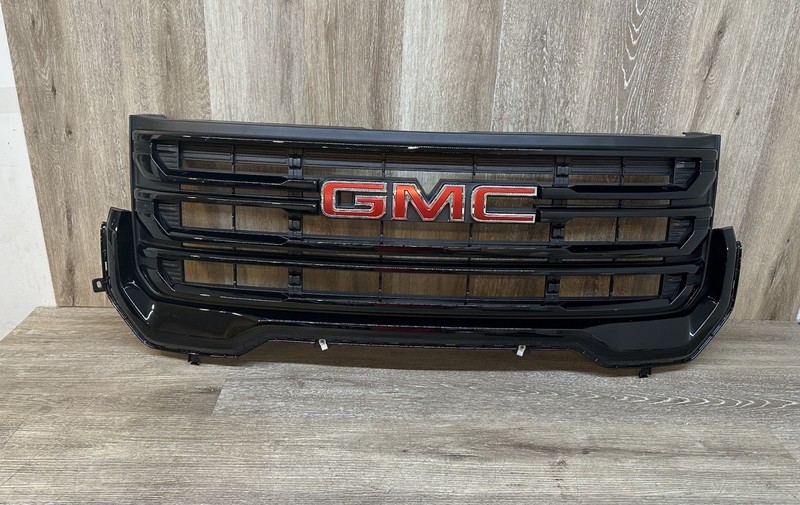 2021-23 GMC ACADIA GRILLE OEM PART #84849515