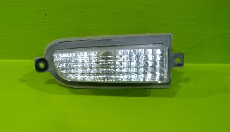 01-03 HYUNDAI XG300 XG SERIES DRIVER LEFT FOG PARKING MARKER LIGHT OEM 120-17