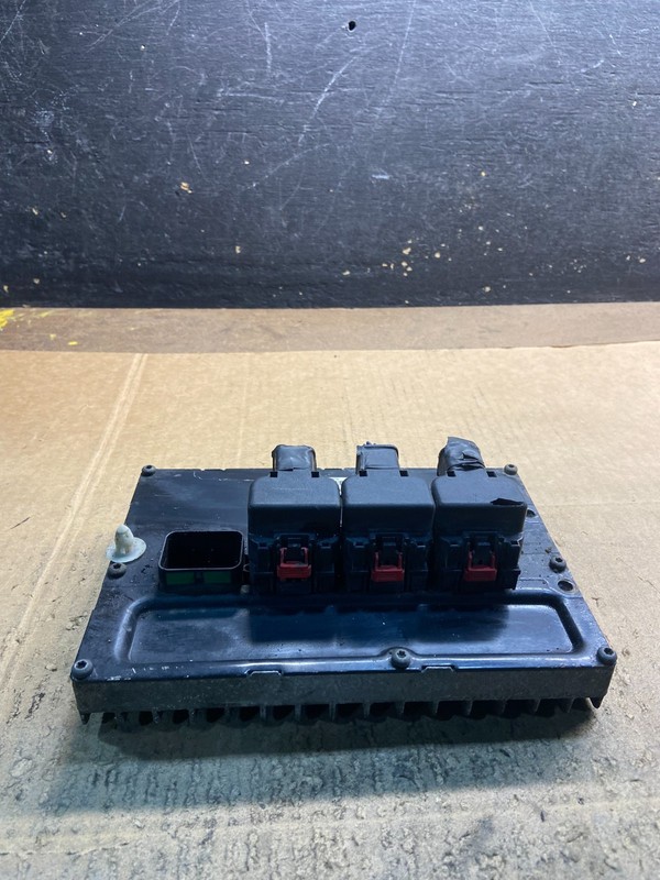 2006 Jeep Grand Cherokee 4.7L Ecm Ecu Engine Computer Module y4244 DG