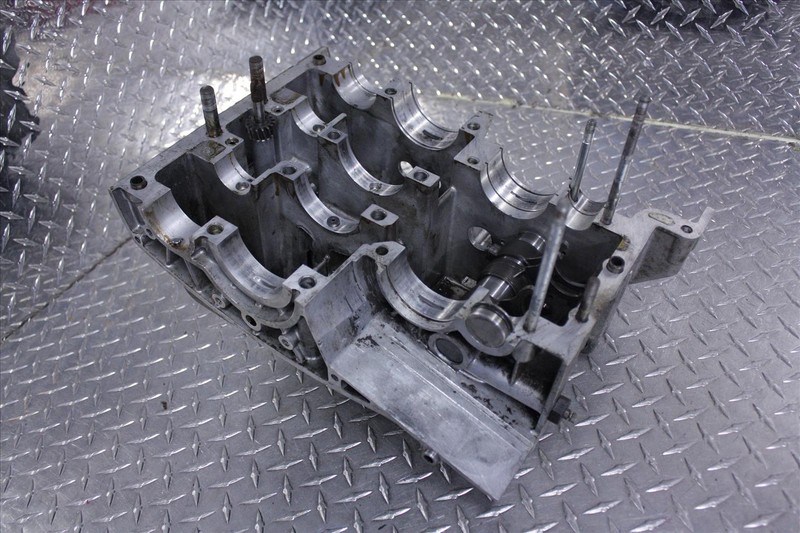 1972 BENELLI 650 S TORNADO LOWER BOTTOM ENGINE BLOCK CASE HALF OEM 650S 72