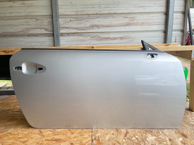 10-15 Lexus IS250C IS350C CONVERTIBLE FRONT RIGHT DOOR PANEL RH OEM 67001-53070