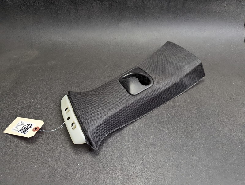 Center Left B Pillar Upper Trim Panel 2018 BMW X6 51438061363 2015 2016 - 2019