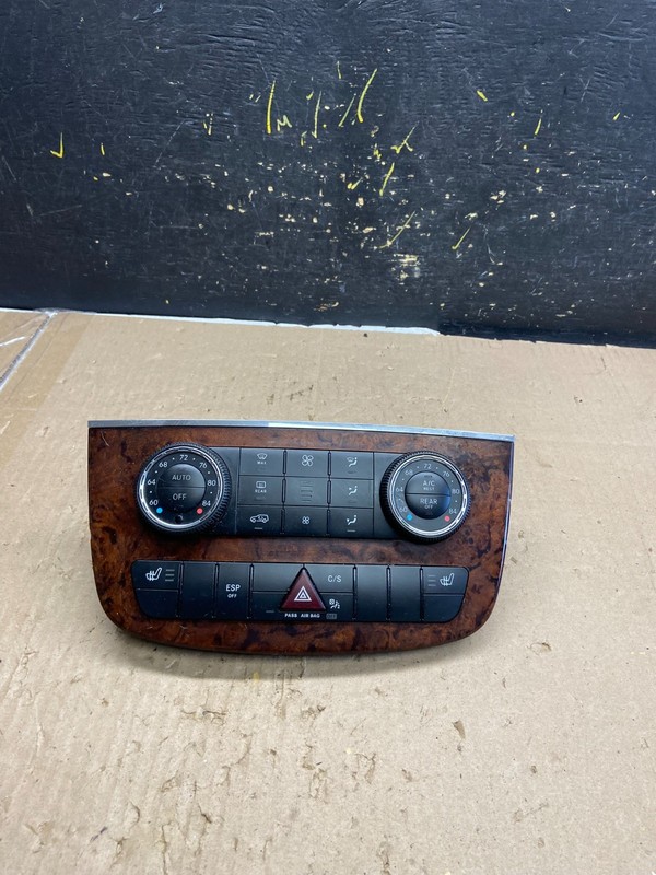 2006 to 2008 Mercedes W251 R350 AC Temp Heater Climate Control OEM ab5457 DG