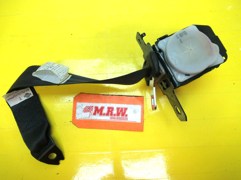 SEAT BELT HARNESS CENTER REAR SHOULDER MIDDLE BACK for 00 01 NISSAN MAXIMA I30
