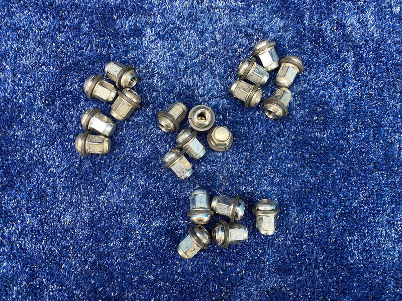 2012–2015 Honda Civic Wheel Lug Nuts Set OEM (20 pcs)