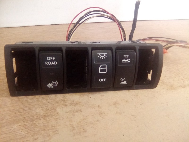 International Navistar 4057689C3 Switch Panel