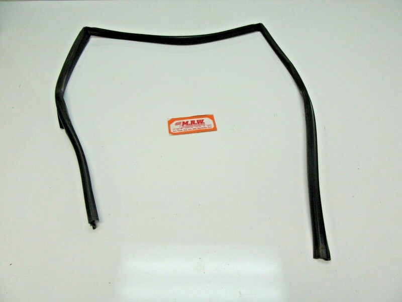 FITS REAR DOOR PANEL RUBBER SEAL WINDOW GLASS TRACK FRAME LEFT DRIVER BACK L LR