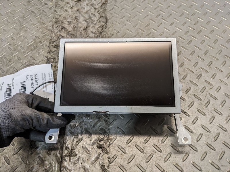Info-GPS-TV Screen Front Dash Fits 15-16 FORD F250SD PICKUP 1184971