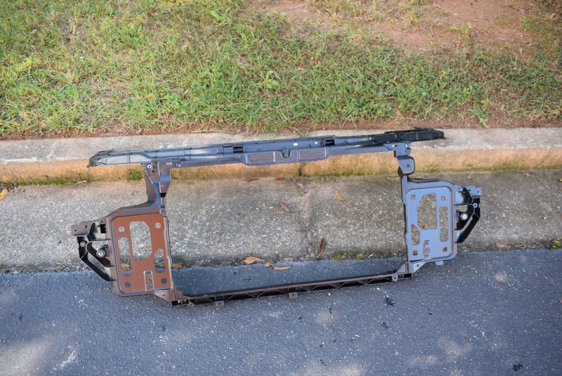 2011-2014 CHRYSLER 200 RADIATOR CLOSURE PANEL FACTORY OEM LOCAL PICKUP