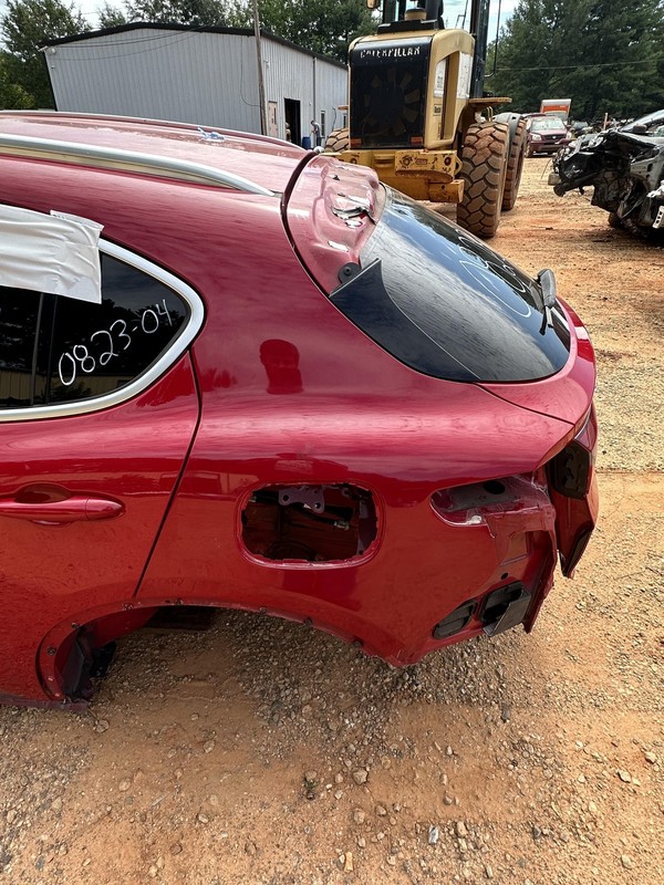 2018-2020 ALFA ROMEO STELVIO REAR LEFT DRIVER SIDE QUARTER PANEL SECTIONAL CUT
