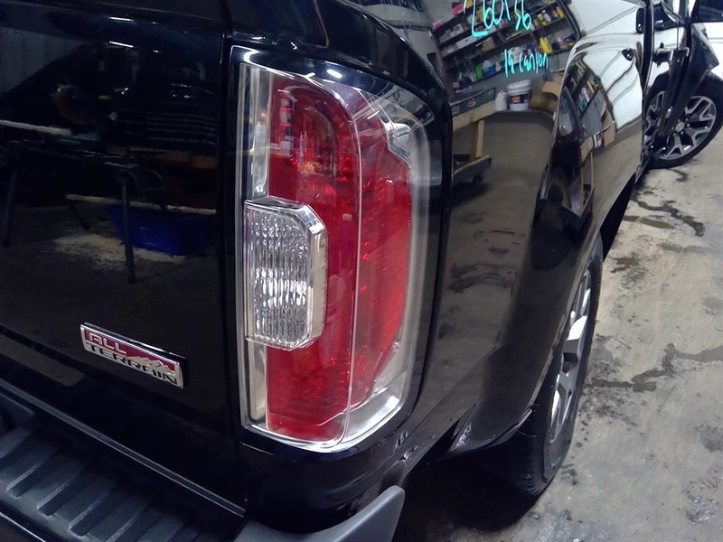 Passenger Right Tail Light Fits 15-22 CANYON 1780344