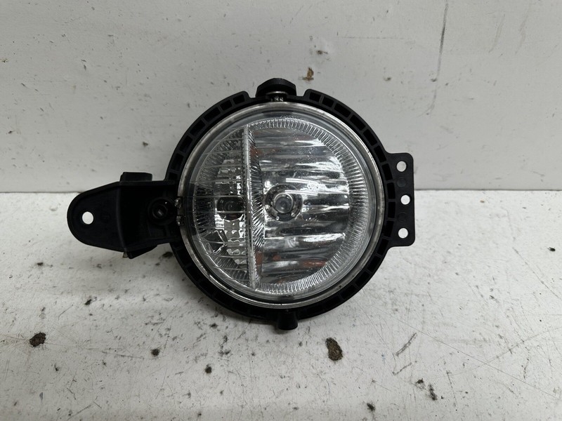 2008-2014 Mini Cooper Clubman Bumper Mounted Foglamp Foglight Fog Lamp Light Oem