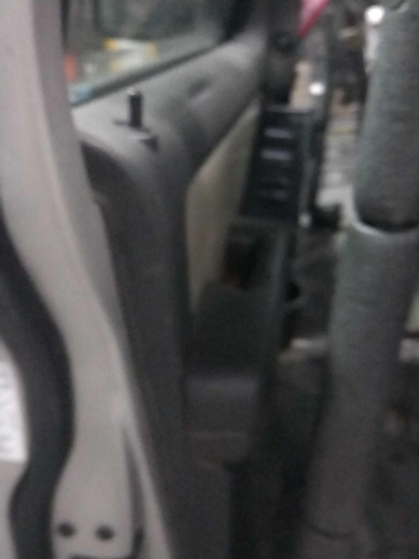 2008 Ford Explorer Left Front Door Silver 539816 Used 170K Miles